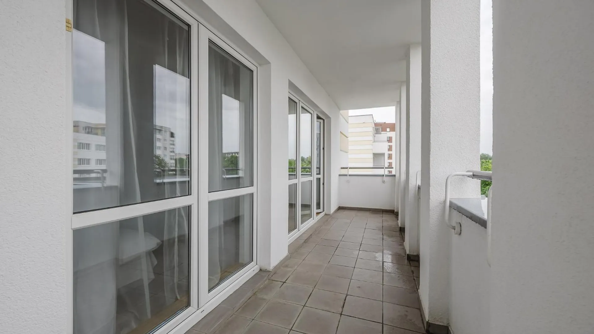 Katowicka Comfort Apartment By Bookinghost Poznań