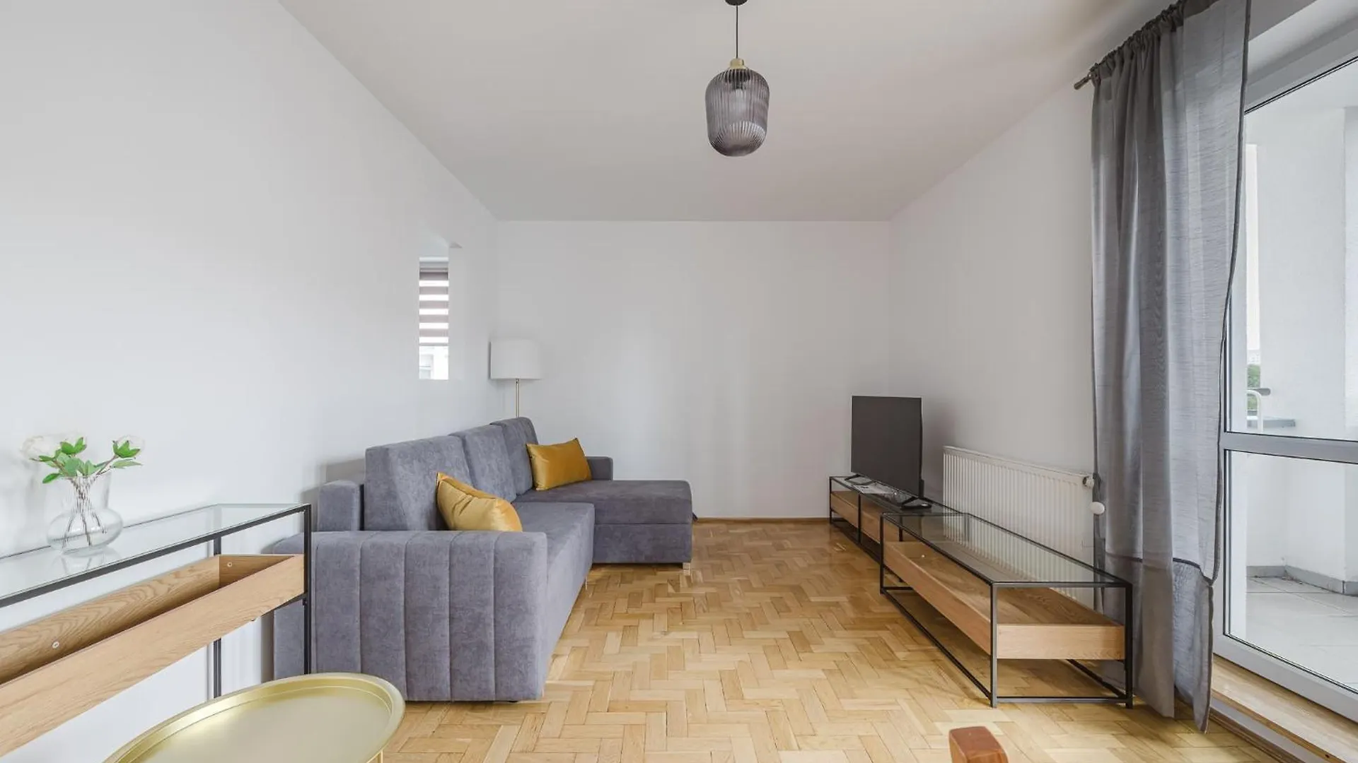 Katowicka Comfort Apartment By Bookinghost Poznań