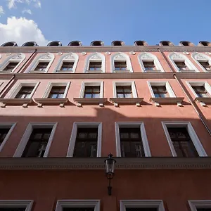 Palazzo Rosso Old Town Hotell
